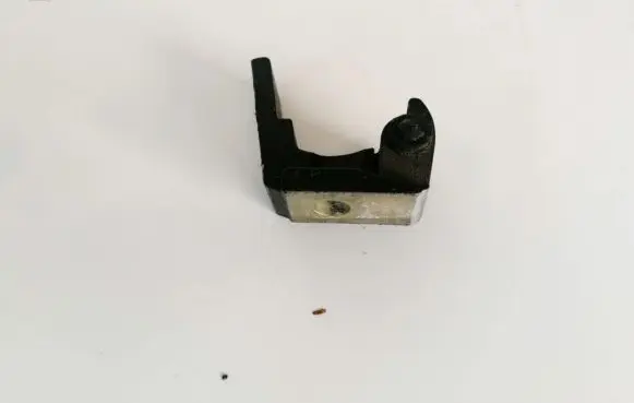 Audi A4 S4 B6 8E 8H Rear door lower hinge