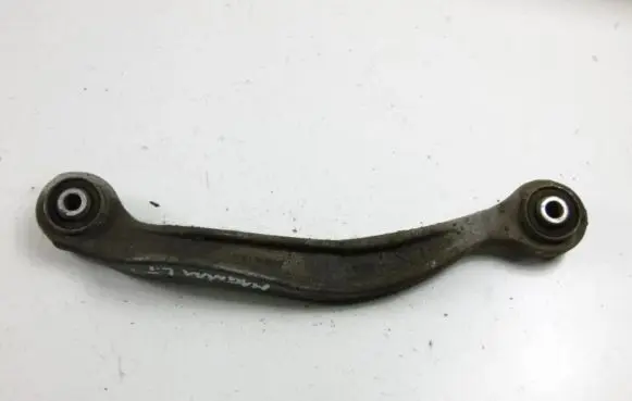 Dodge Magnum Rear upper control arm/wishbone 04743241AA