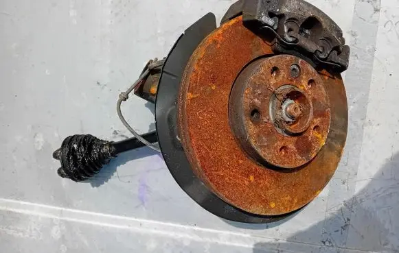 Volkswagen Multivan T5 Front wheel hub