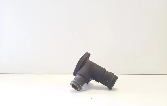 Volkswagen Sharan Engine coolant pipe/hose 028121132A