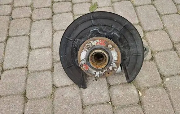 Opel Insignia B Rear wheel hub 13512894