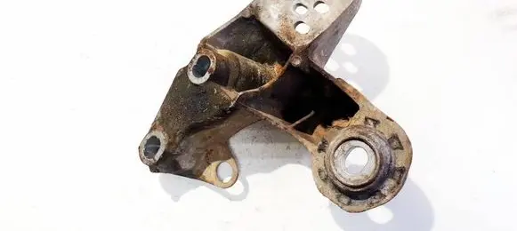 Audi A6 S6 C5 4B Engine mounting bracket 8E0199351F