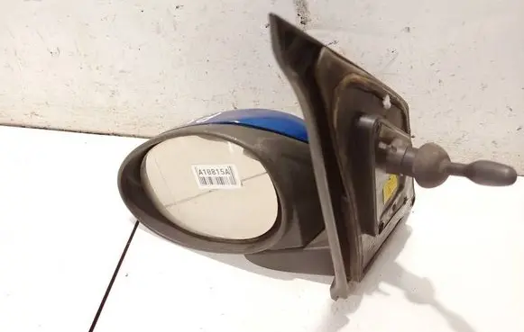 Toyota Aygo AB10 Front door electric wing mirror 879400h010