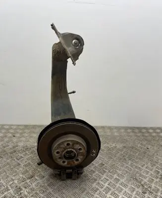 BMW X1 F48 F49 Rear wheel hub spindle/knuckle 6851581
