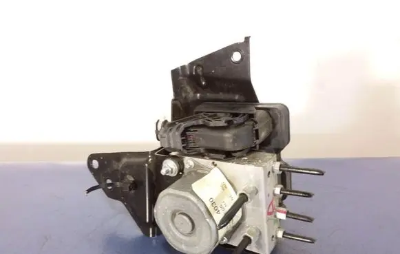 Renault Kadjar ABS Pump 476608240R