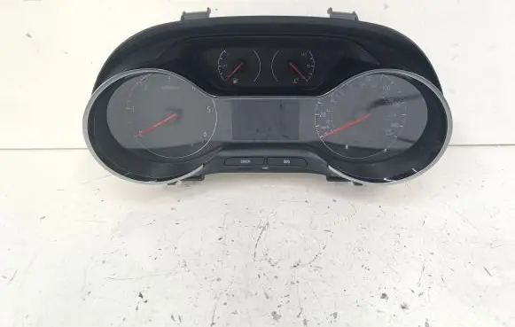 Opel Crossland X Speedometer (instrument cluster) 769318600U 769167680U 9822633080