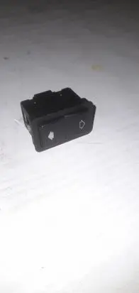 BMW 5 E39 Electric window control switch 8368974