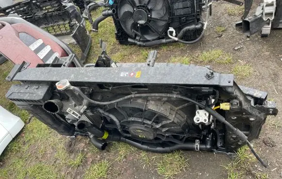 KIA Stonic Radiator support slam panel