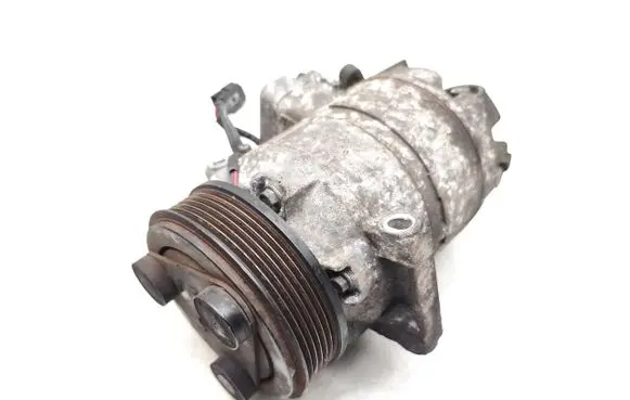 Nissan Qashqai Air conditioning (A/C) compressor (pump) 926001DB0A