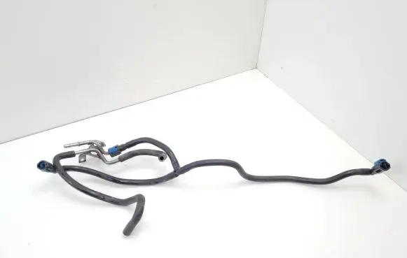 Subaru Forester SJ Fuel line pipe