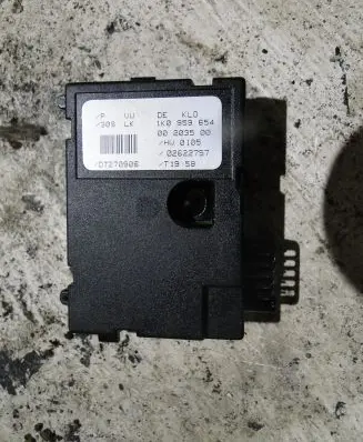 Volkswagen Golf V Steering angle sensor 1K0959654