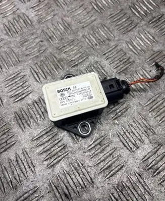 Audi A6 S6 C6 4F ESP acceleration yaw rate sensor 8E0907637B 7001491 0265005618