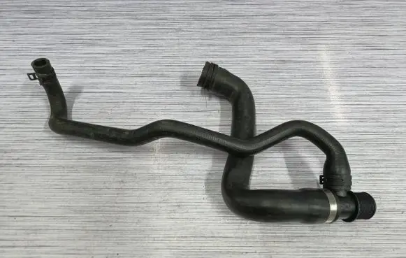 Mini Cooper Countryman R60 Engine coolant pipe/hose 9802110 17129802110