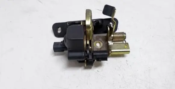 Jeep Grand Cherokee (WK) Tailgate window lock/catch/latch 