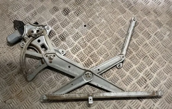 Toyota Land Cruiser (J120) Front door window regulator motor