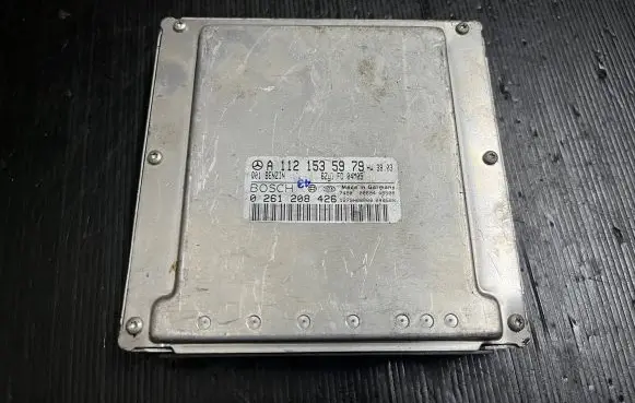 Mercedes-Benz SL R230 Engine control unit/module A1121535979 0261208426 1279H00000