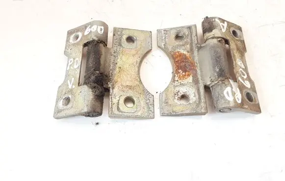 Mercedes-Benz W123 Front door hinge set 1237200037 473U