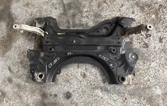 Opel Grandland X Front subframe 5020224 12922 8839