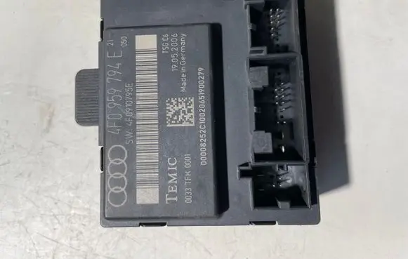 Audi A6 S6 C6 4F Door control unit/module 4F0959794E