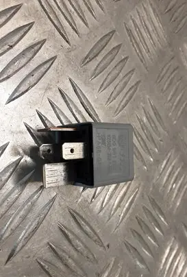 Audi A4 S4 B8 8K Other relay 8D0951253