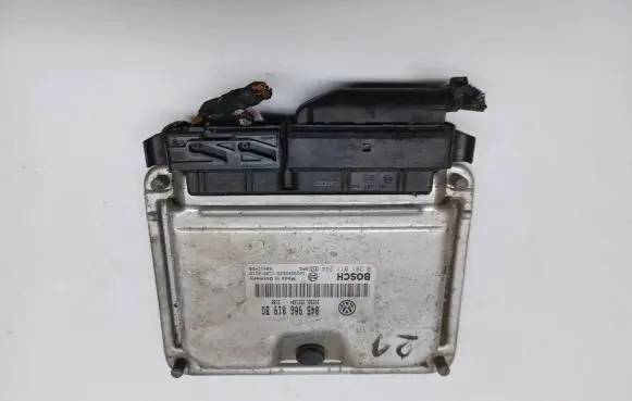 Seat Ibiza III (6L) Engine control unit/module 045906019BG 1039S02899 0281011244