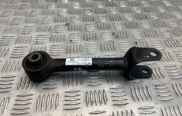 Tesla Model 3 Rear control arm 104443100G CFD220392B1200