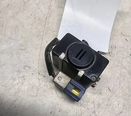Mitsubishi Pajero Horn buzzer relay MB649187