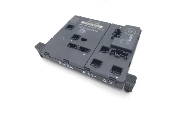 Mercedes-Benz SL R230 Door control unit/module 2308204826 352800