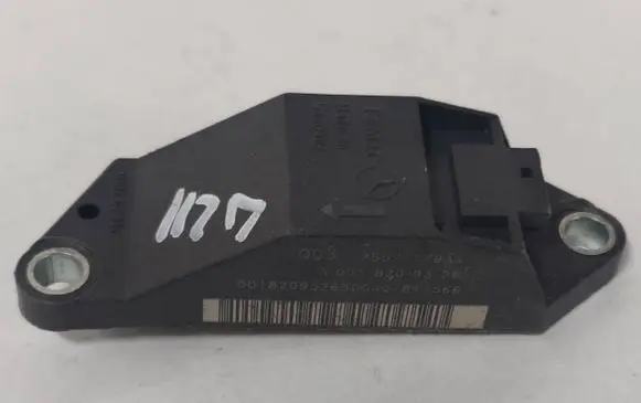 Mercedes-Benz E W211 Airbag deployment crash/impact sensor A0018209326 25571179A4