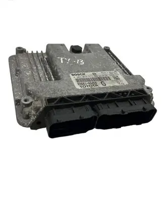 Toyota Yaris Engine control unit/module 896610D450 0281012517