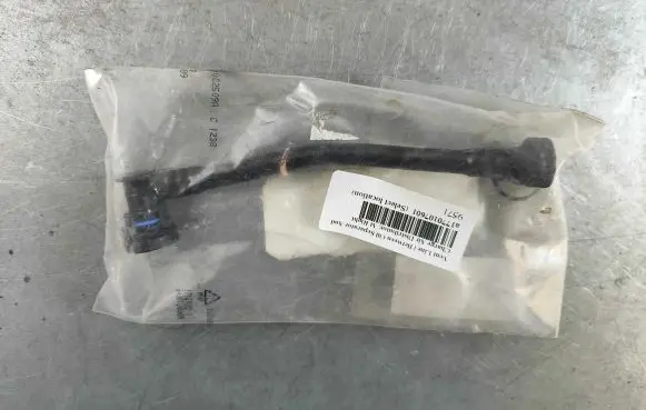 Mercedes-Benz A W177 Other engine bay part a1770107601