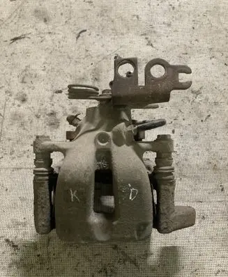 Volkswagen Caddy Rear brake caliper