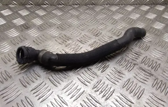 BMW 1 E81 E87 Engine coolant pipe/hose