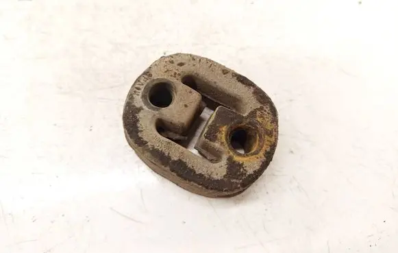 Seat Altea Muffler mount bracket/holder 8D0253147E