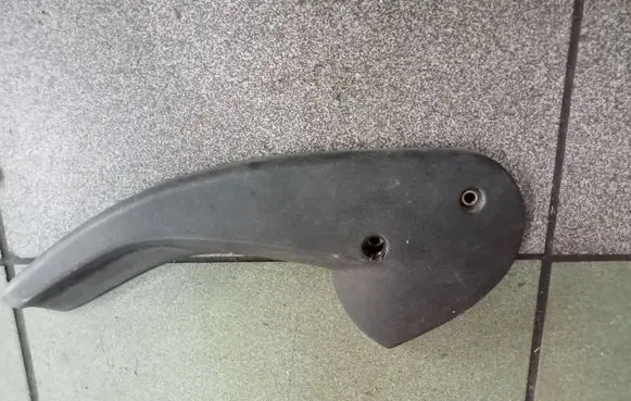 Volkswagen PASSAT B5.5 Other interior part 1J0882251