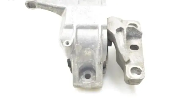 Volkswagen Sharan Engine mounting bracket 5N0199262D