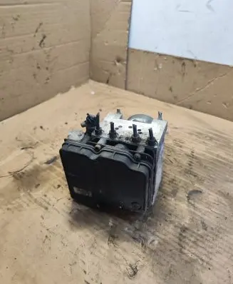 Mazda 6 ABS Pump GR1M437A0 6Z13E0158