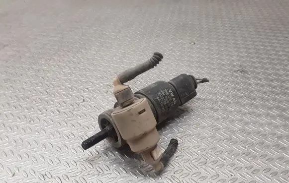 Volkswagen Caddy Windscreen/windshield washer pump 1K6955651