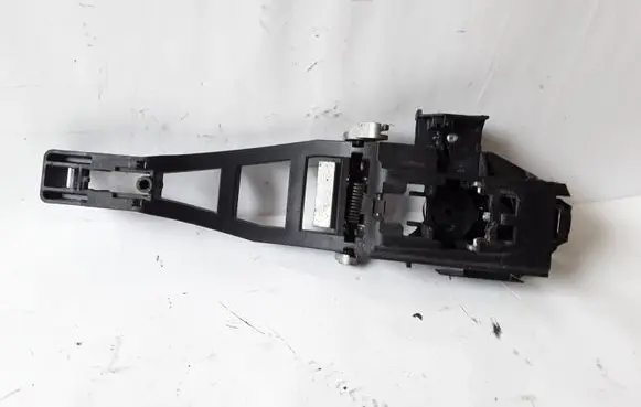 Ford Focus Front door exterior handle/bracket 4M51A21978