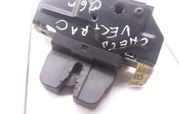 Opel Vectra C Tailgate/trunk/boot lock/catch/latch 13178192 495072894