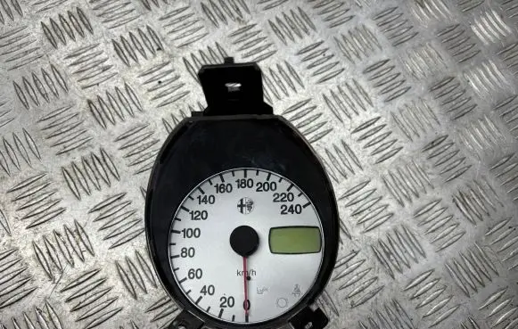 Alfa Romeo 156 Speedometer (instrument cluster) 60664230 6160349929