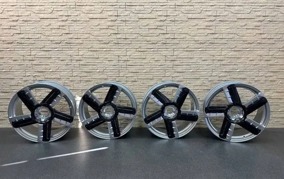 Lamborghini LP 640-4 R20 alloy rim 4T0698030B