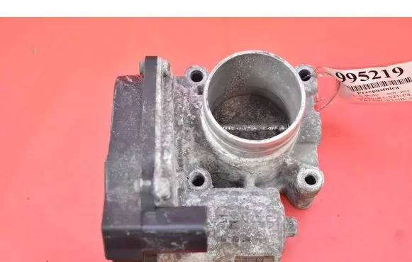 Volkswagen Cross Polo Throttle body valve 03D133062E