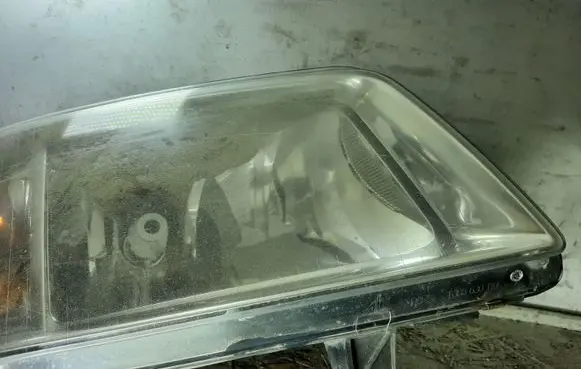 Volkswagen Transporter - Caravelle T5 Headlight/headlamp 1305235738
