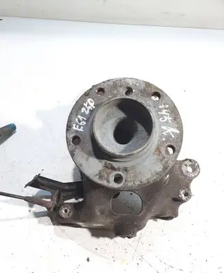 Front wheel hub