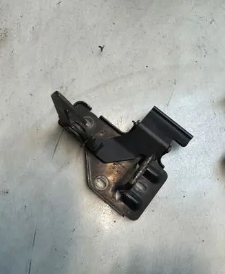 Porsche Cayenne (9PA) Engine bonnet/hood lock/catch