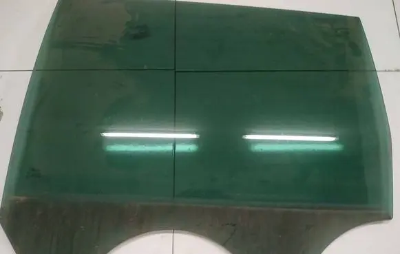 Ford Galaxy Rear door window glass as3
