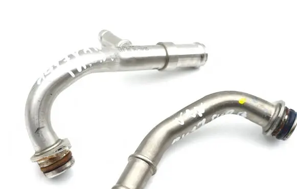 Audi A5 Coolant pipe/hose 06B121492 06R121497