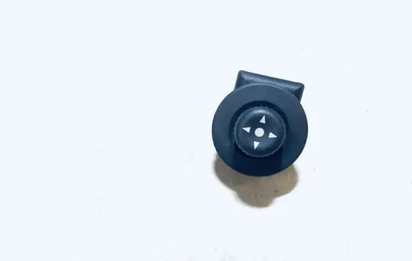 Citroen Xantia Wing mirror switch 