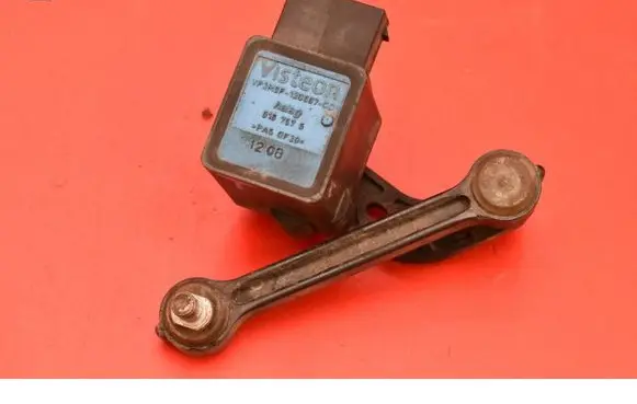 Sensor